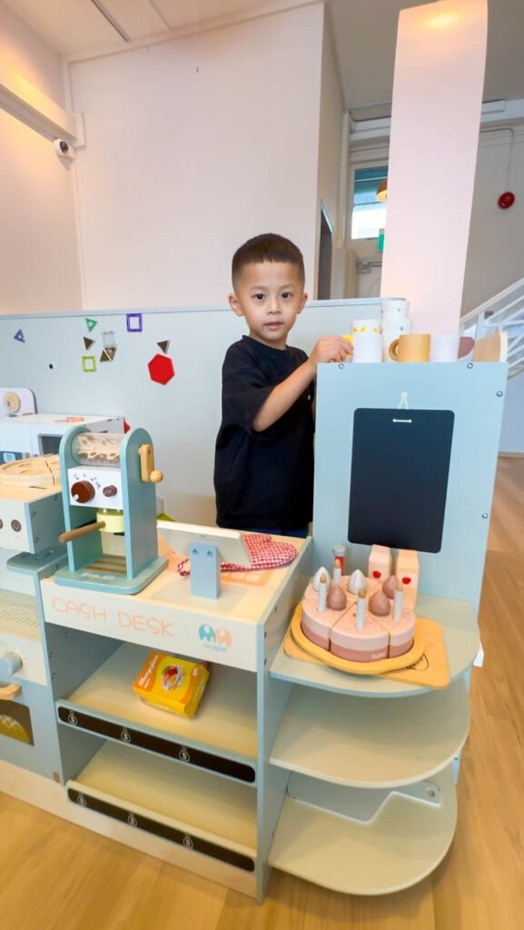 Riri's Children Playloft: A Curated Playloft With Hundreds of Toys & Unique Play Spaces iscreen shoter quicktime player 260827143132