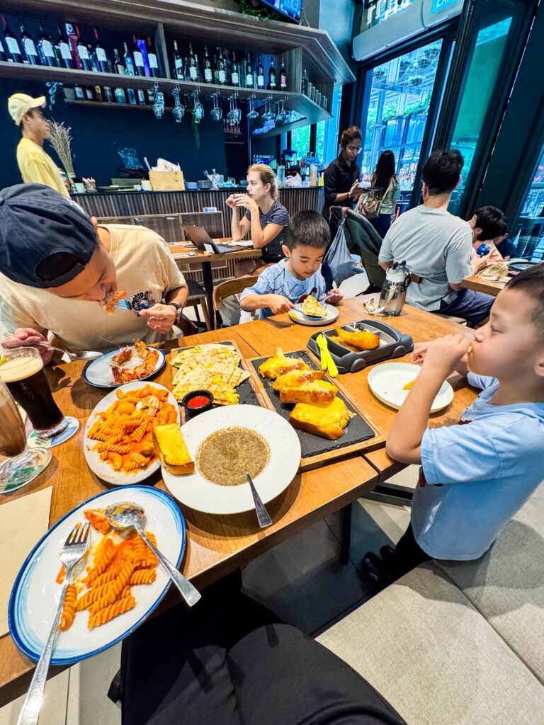 Guoco Midtown: Free Popcorn, Candy Floss, Bubble Machines & Playgrounds All Weekend img 6258